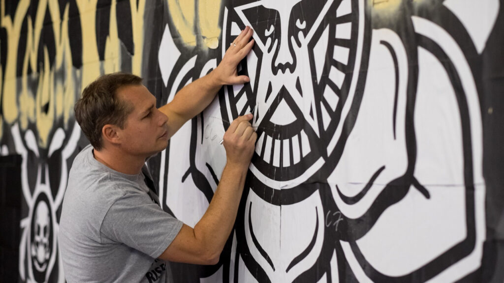 Obay Shepard Fairey Street Artist